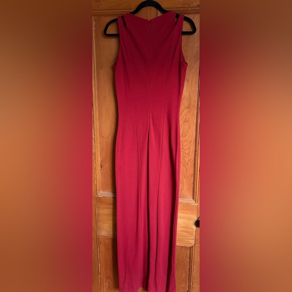 DSQUARED2 DEEP RED LONG FITTED LOW CUT DRESS, s. L - Picture 3 of 4